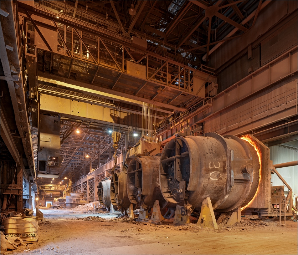 ArcelorMittal Cleveland, ladle storage in the steel mill