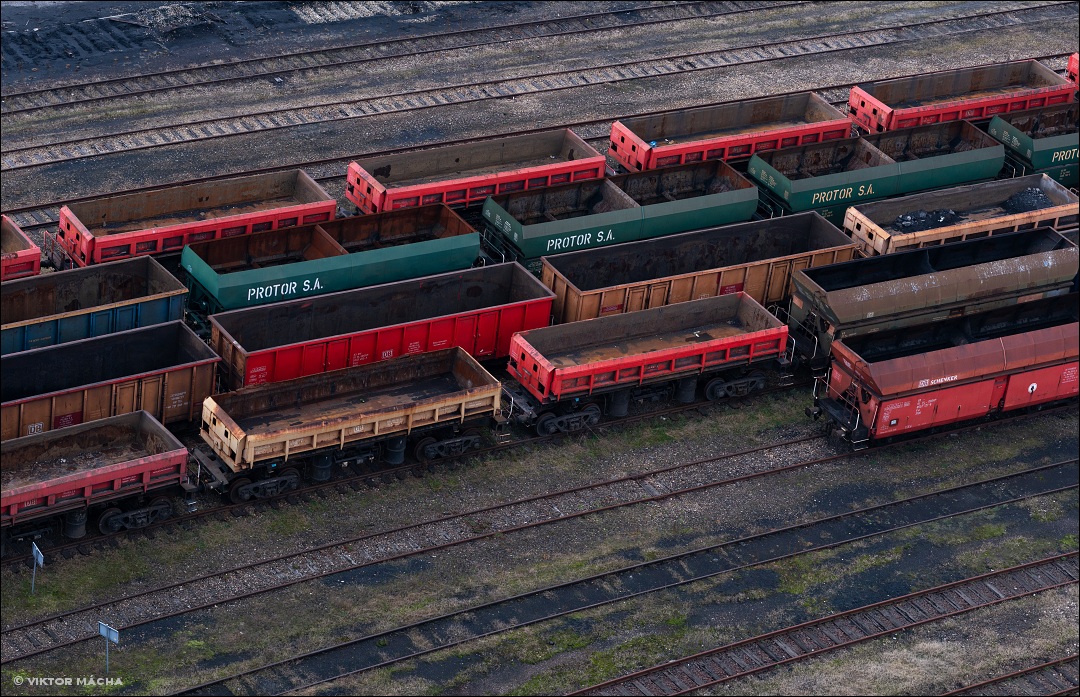 kwk Jas-Mos, empty coal wagons