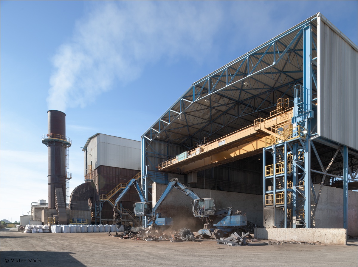 Metalfer Steel mill, scrap yard