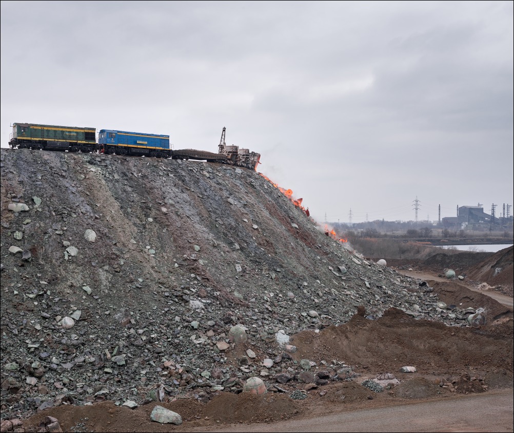 Nikopolskyi Zavod Ferosplaviv, slag dumping