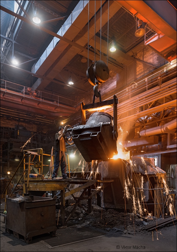 Ferex foundry, furnace charging