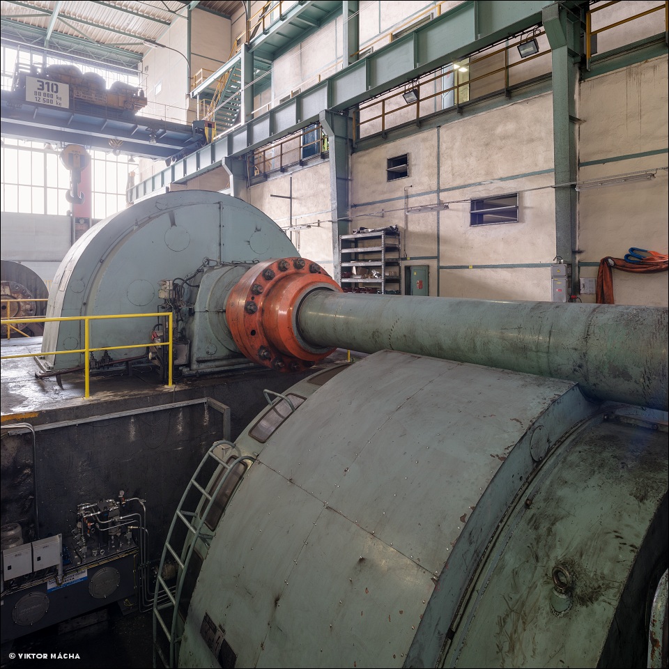 Vitkovice Steel, heavy plate mill engine drive